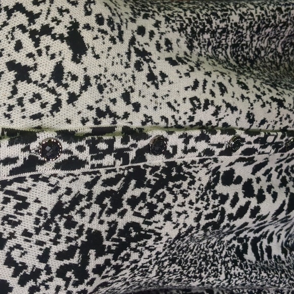 LAVENA* size L long sleeve button front funky hem sweater tunic blouse top - Picture 6 of 11